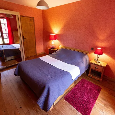 別荘 Charming Retreat In Bouniagues, Cleaning Included *